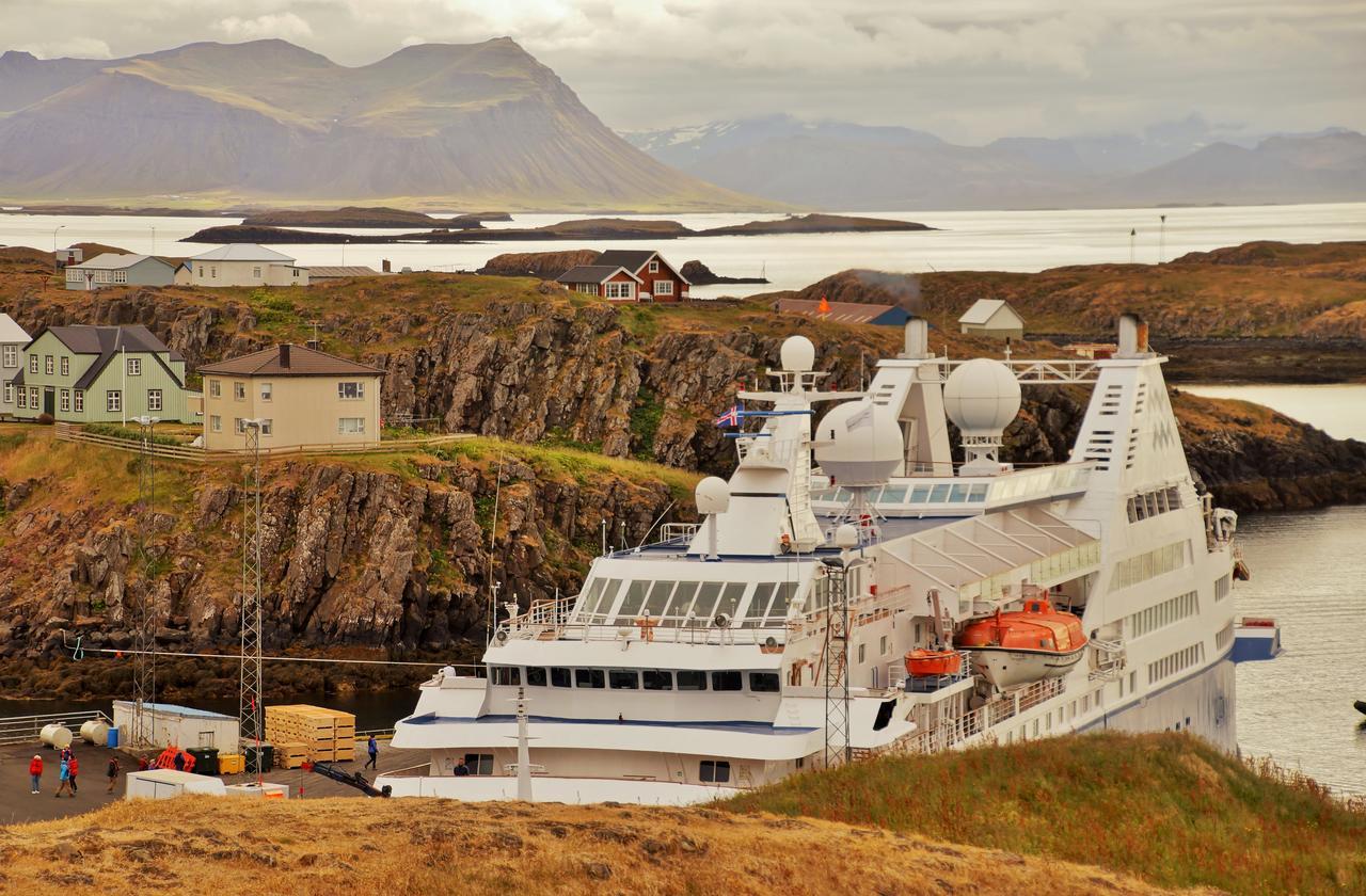 Hótel Fransiskus Stykkishólmi Stykkishólmur Exterior foto